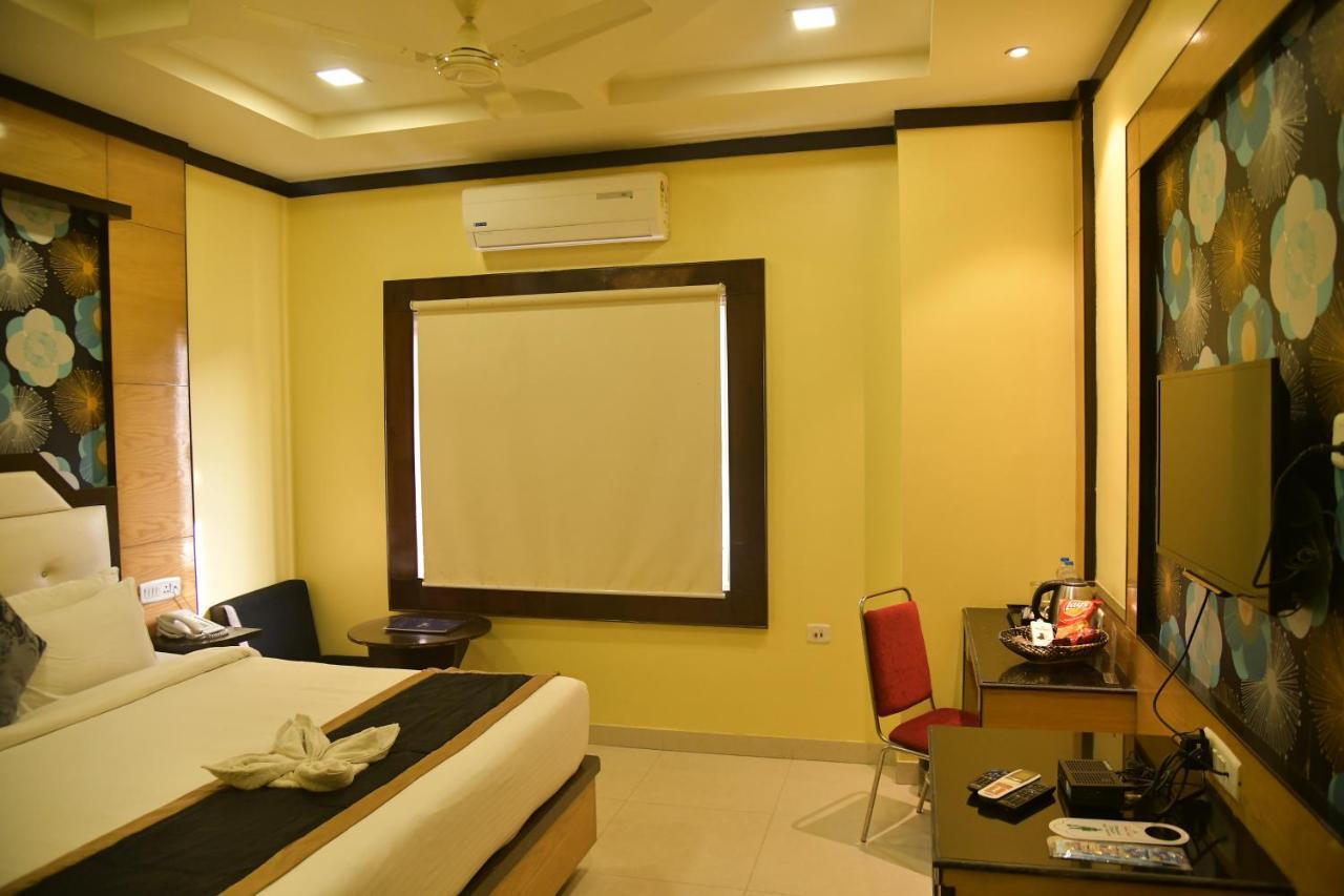Hotel Sonar Tori Agartala Exterior foto