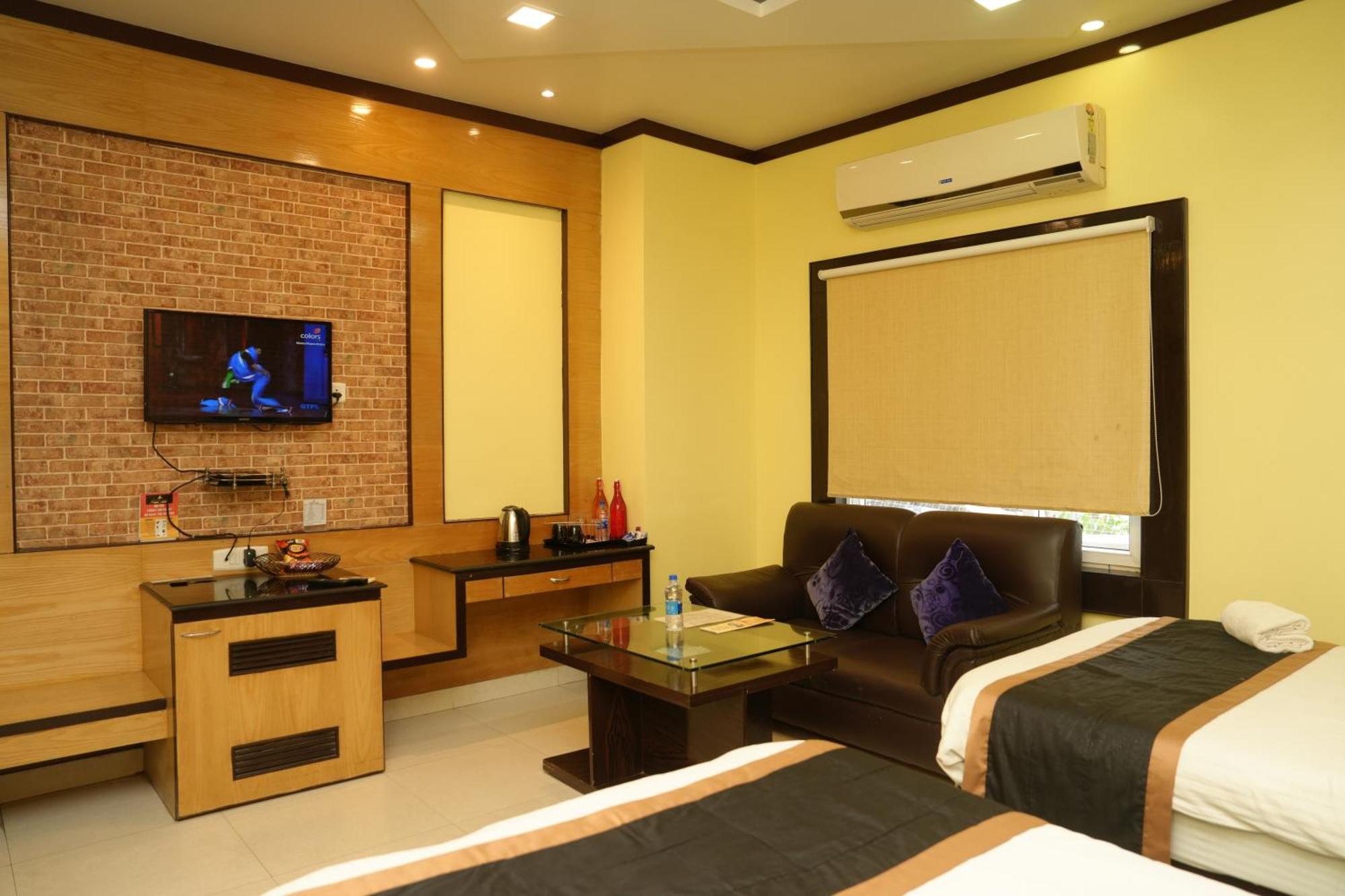 Hotel Sonar Tori Agartala Exterior foto