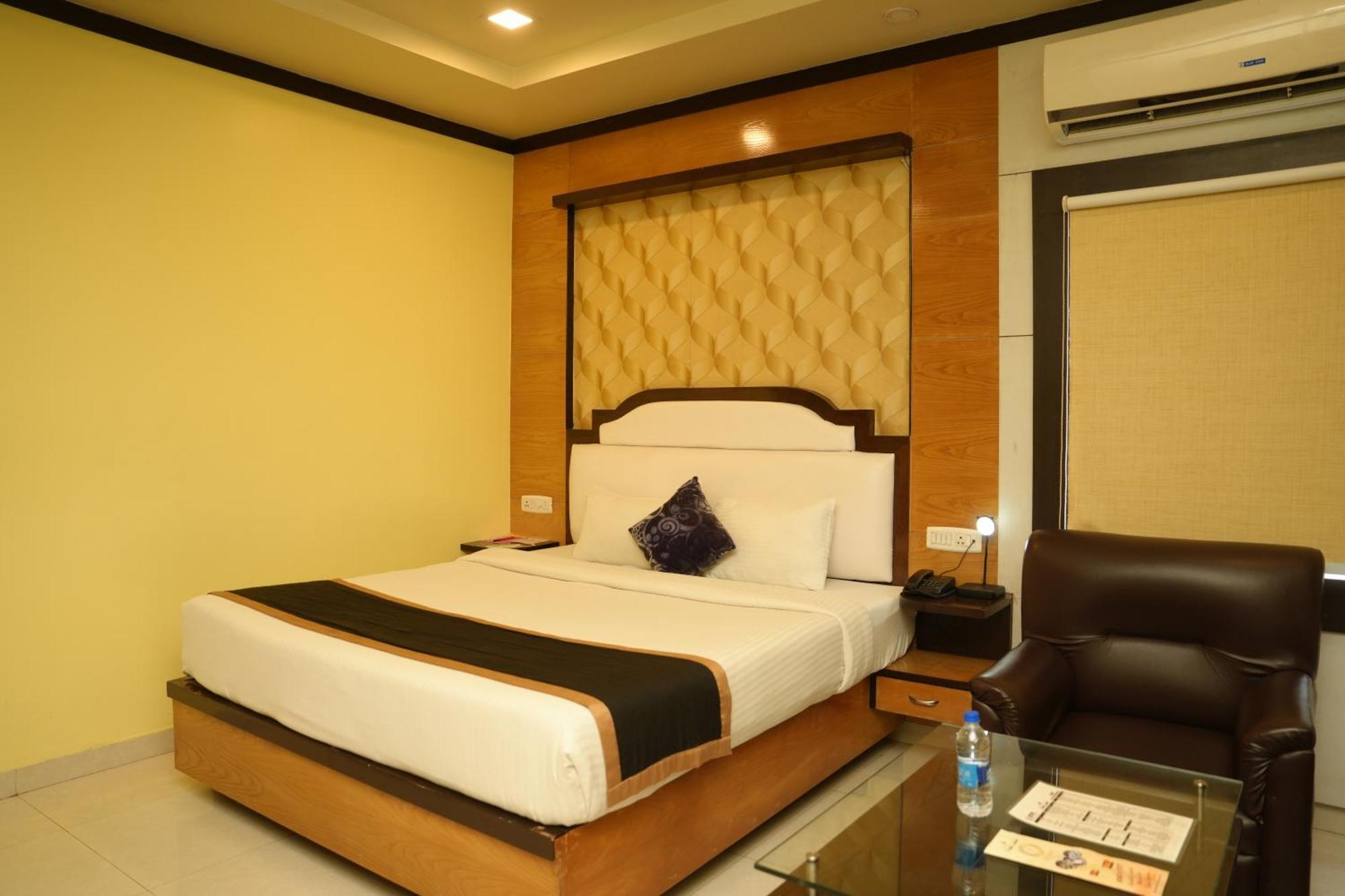 Hotel Sonar Tori Agartala Exterior foto