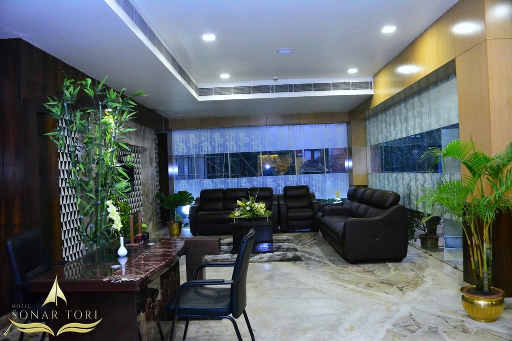 Hotel Sonar Tori Agartala Exterior foto
