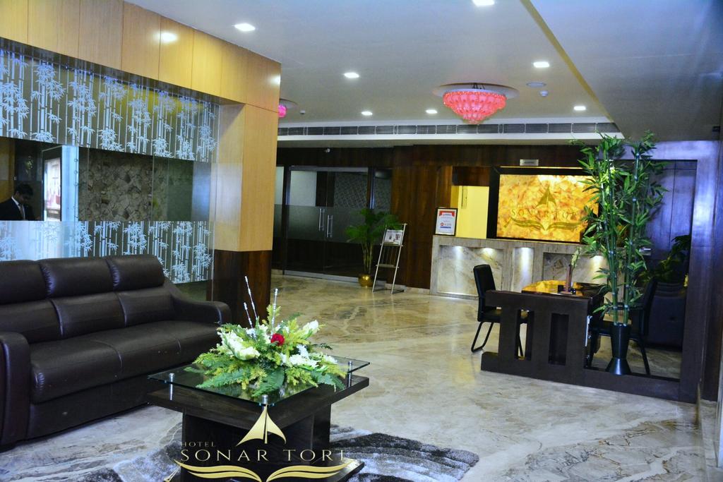 Hotel Sonar Tori Agartala Exterior foto